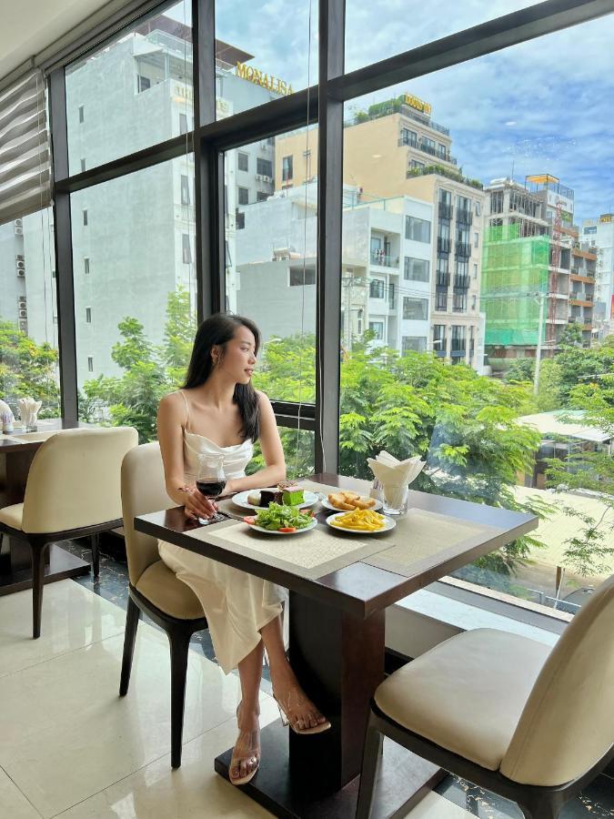 Golden Line Hotel Danang Zewnętrze zdjęcie