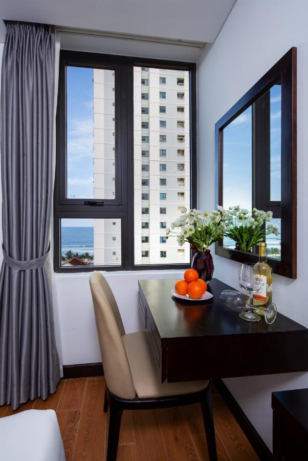 Golden Line Hotel Danang Zewnętrze zdjęcie