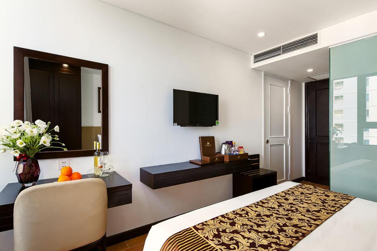 Golden Line Hotel Danang Zewnętrze zdjęcie